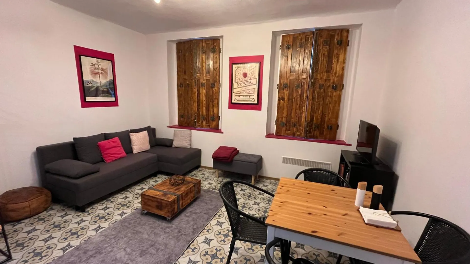 Porta Pink Apartment Budapest 0*,  Hungary